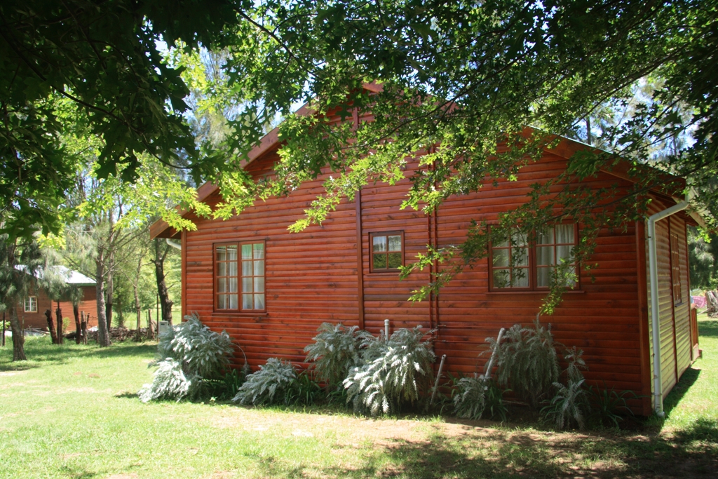 Wattlechop selfcatering camping escape route